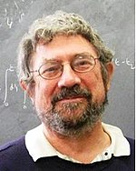 John Michael Kosterlitz, zdroj wikipédia