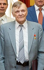 Jurij Vasilievič Bondarev, zdroj wikipédia